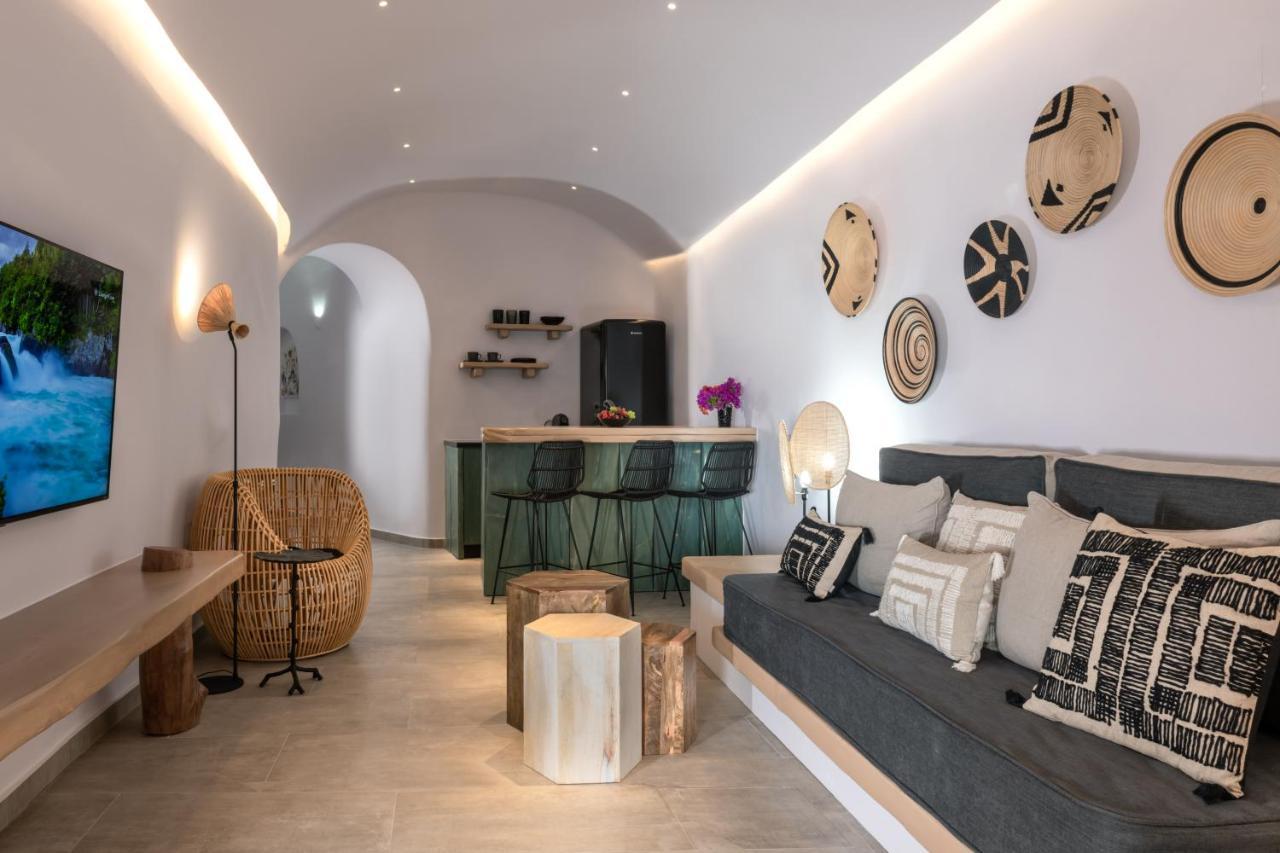 Athermi Suites - Adults Only ثيرا المظهر الخارجي الصورة