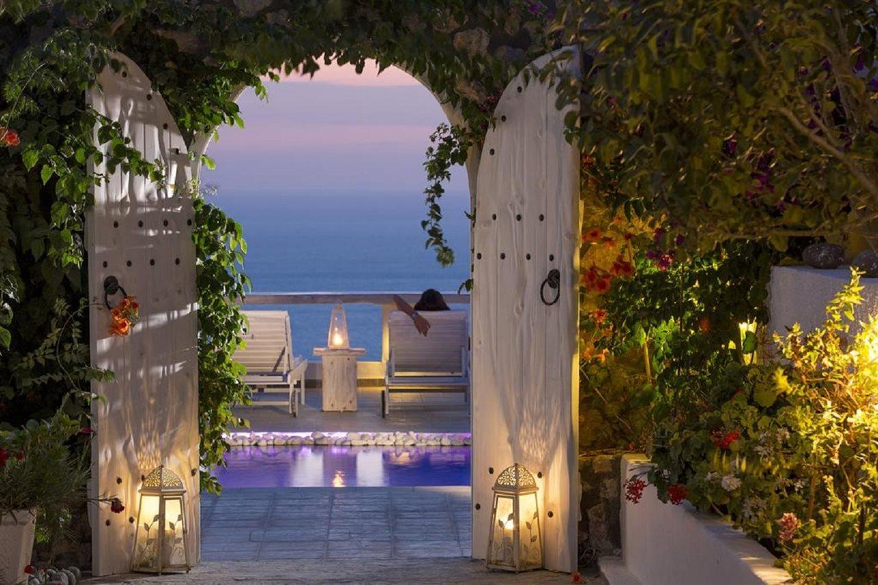 Athermi Suites - Adults Only ثيرا المظهر الخارجي الصورة